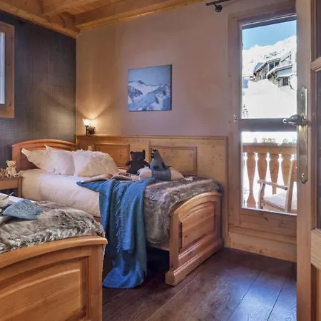Sleeps 8 Wifi 펜션